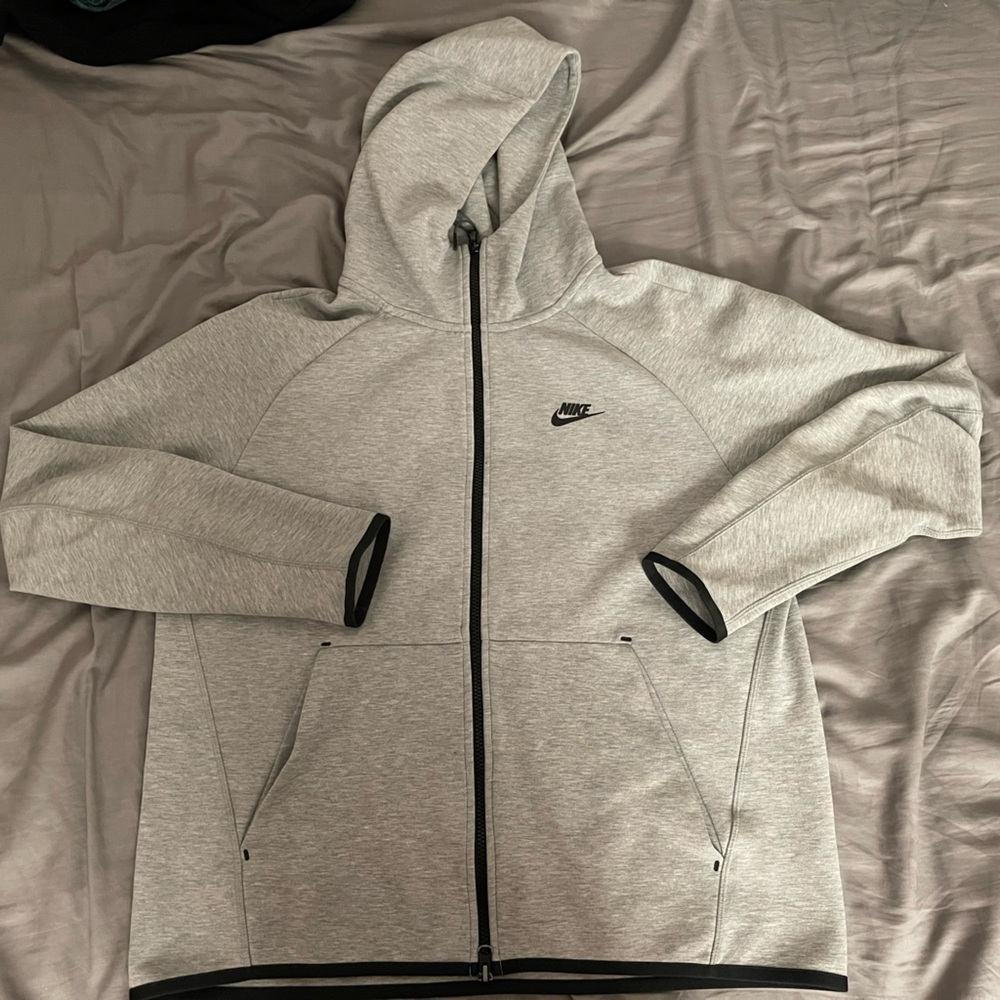 Nike Tech Fleece Gray Zip-Up Hoodie